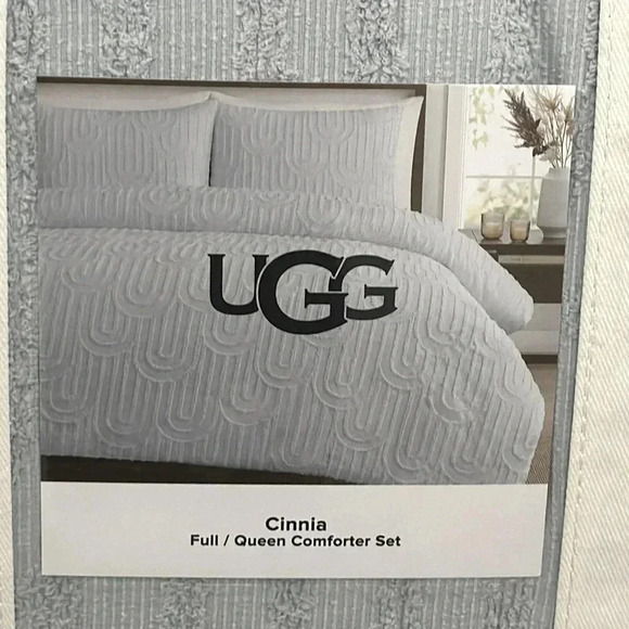 Ugg Cinnia Full / Queen Comforter Set - Picture 4 of 7